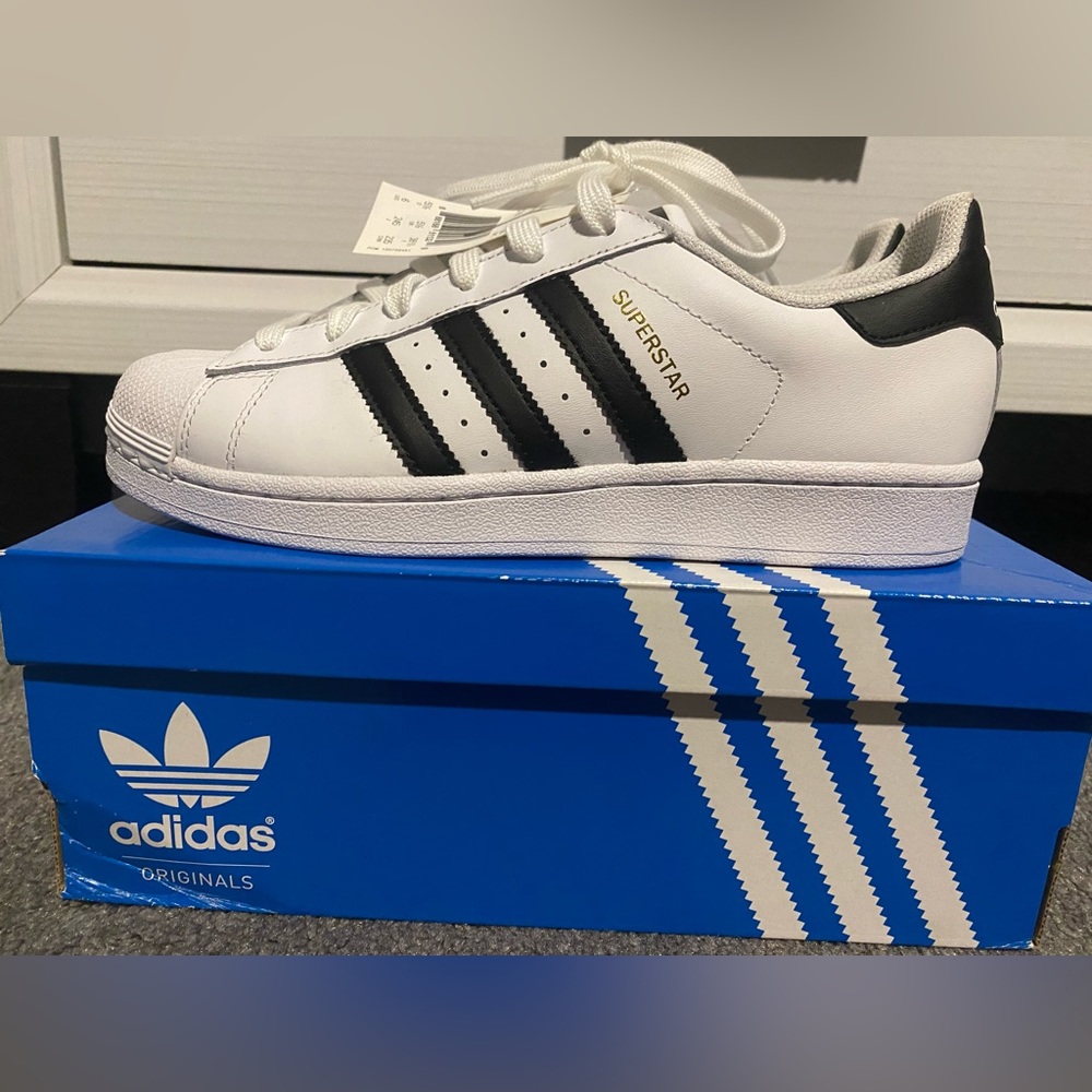 Adidas Superstar J Youth Size 6